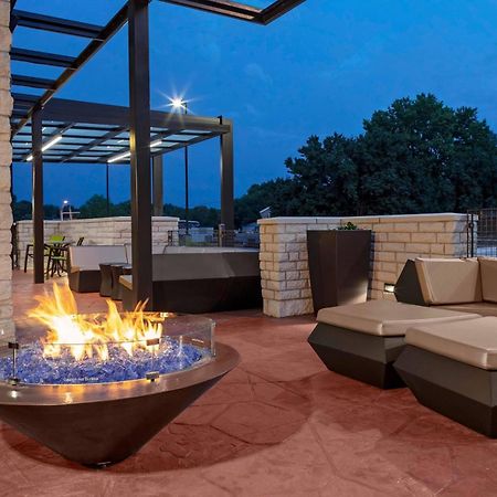 Springhill Suites By Marriott Kansas City Plaza Kültér fotó